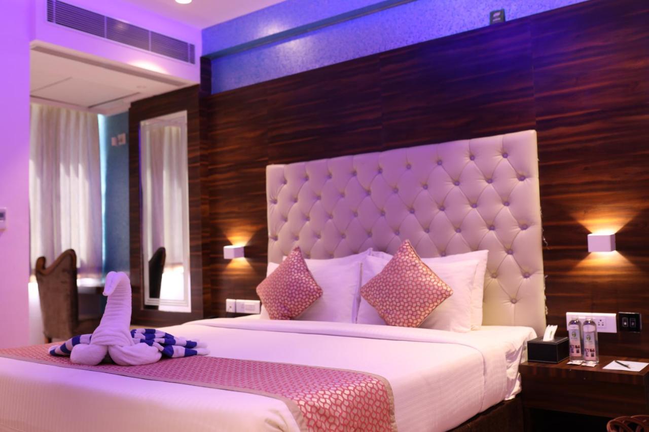 Npg Hotel Bangalore Just 10 Mins Drive From The Kempegowda International Airport Exterior foto